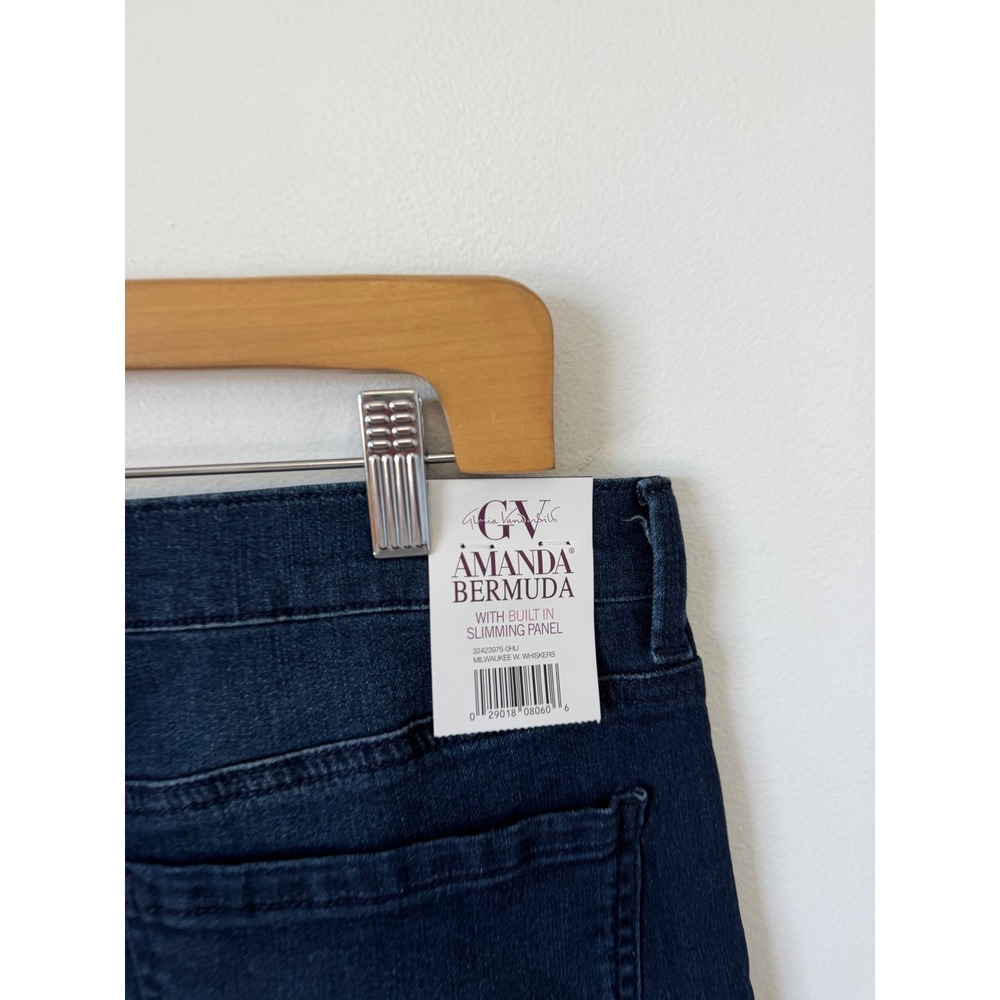 Gloria Vanderbilt Amanda Bermuda Shorts – Dark Denim Wash – Women's Size 14 NWT - Picture 4 of 4